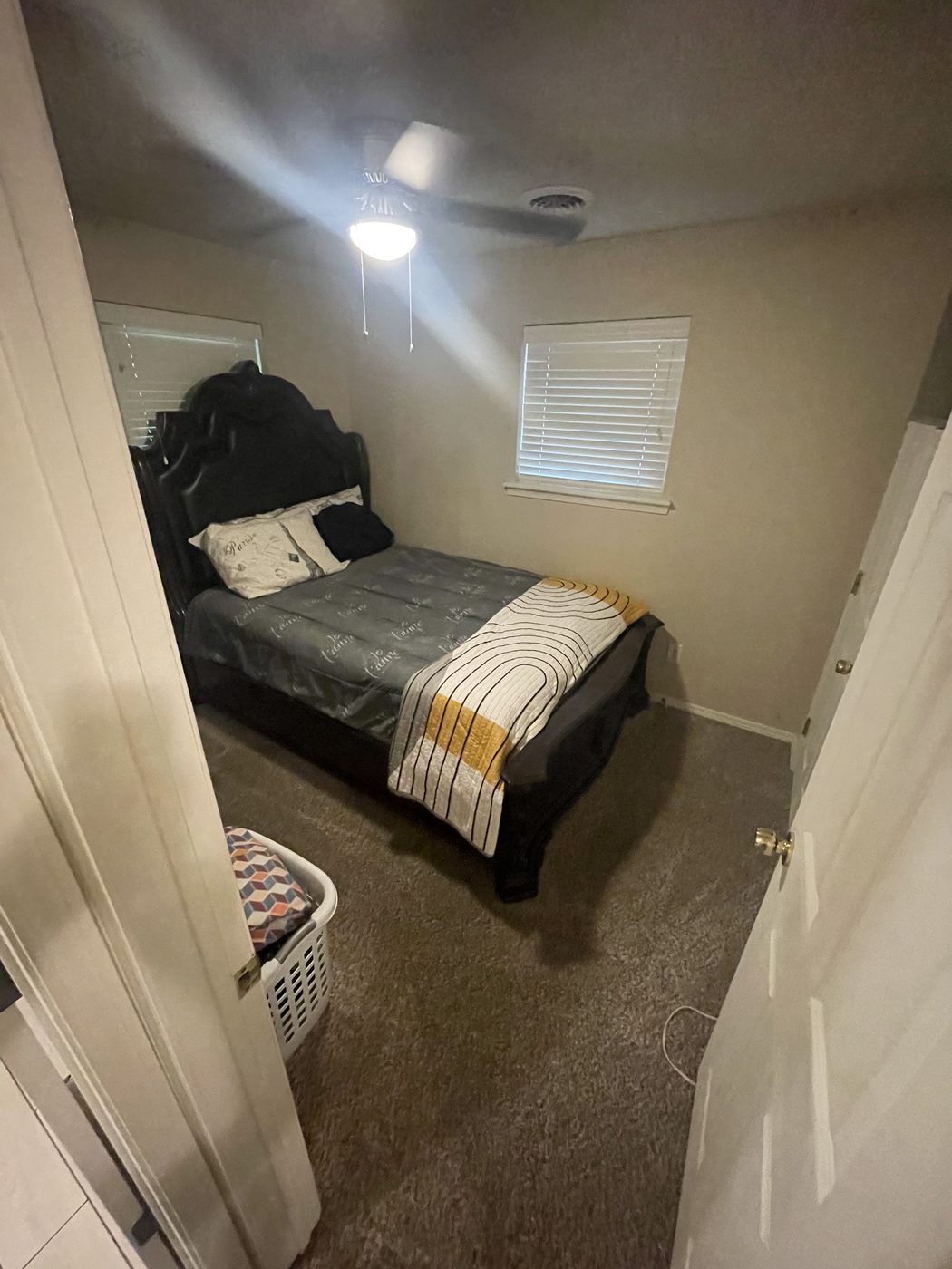 Master bedroom after Blanc Co cleaning service Oklahoma City