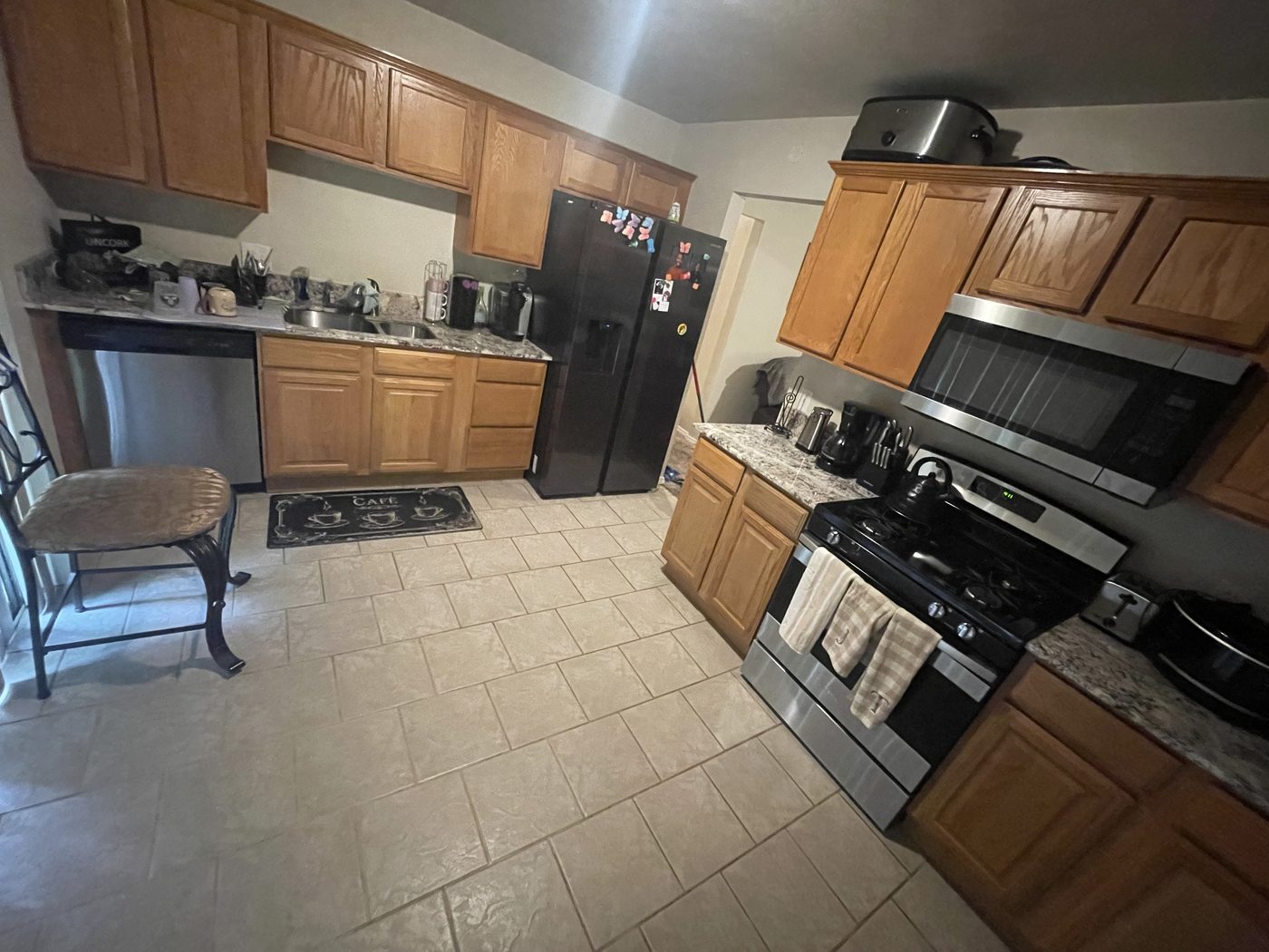 Kitchen after Blanc Co deep clean service Oklahoma City
